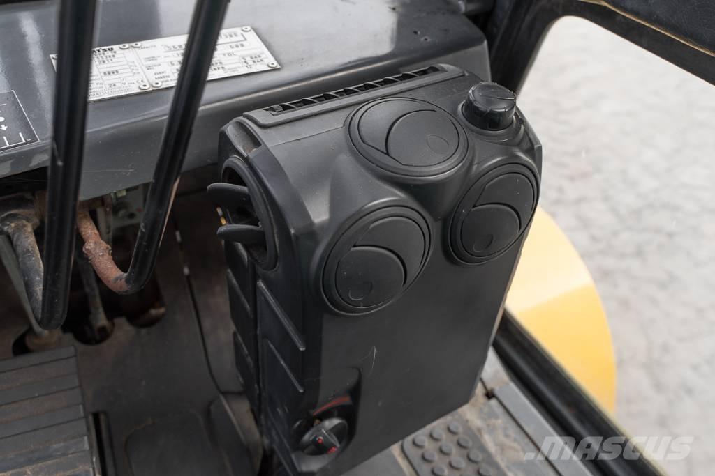 Komatsu FD 80-10 Carrelli elevatori diesel