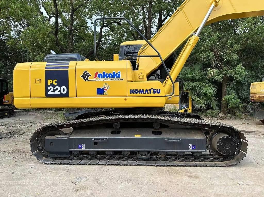 Komatsu PC220-8 Escavatori cingolati