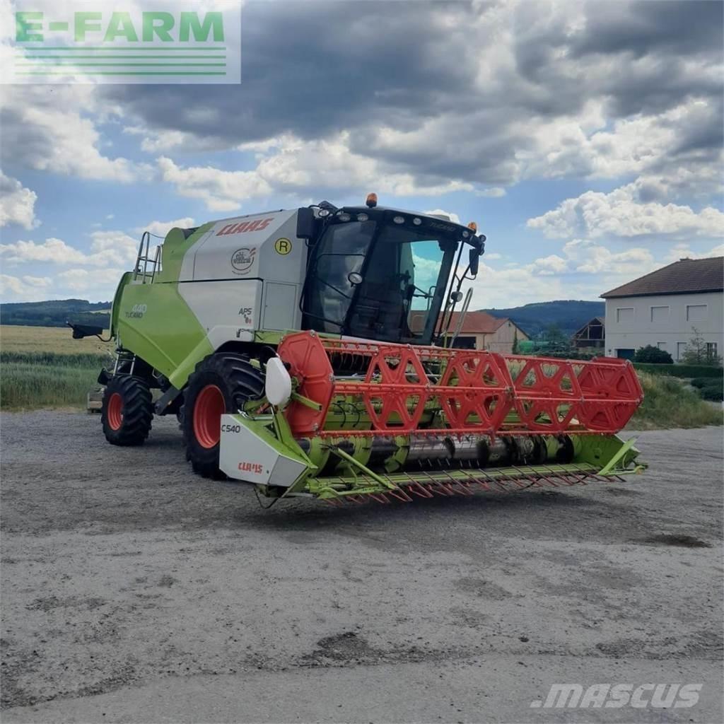 CLAAS tucano 440 Mietitrebbiatrici