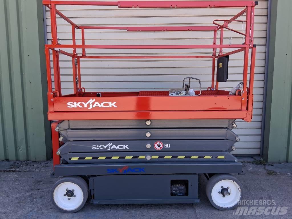 SkyJack SJ III 4626 Piattaforme a pantografo