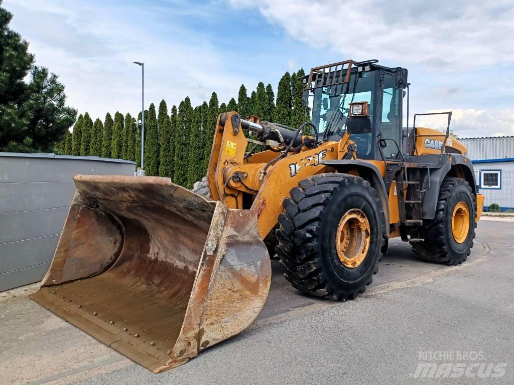 CASE 1021 F Pale gommate