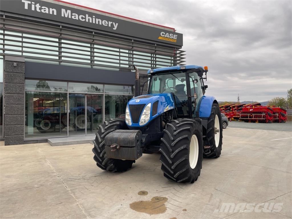 New Holland T7050 Trattori