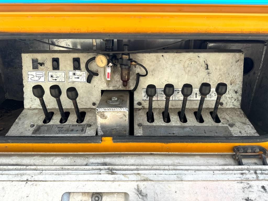 Kenworth T 300 Carroattrezzi