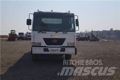 Tata Novus 3434 Camion altro