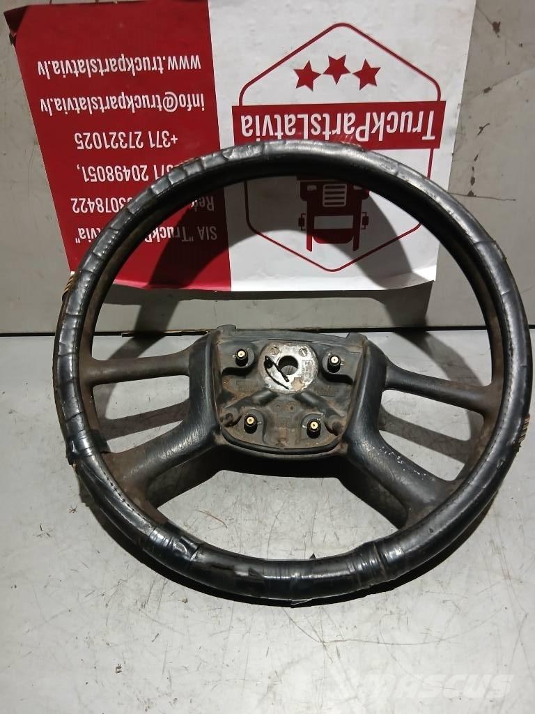 Scania R 440   1327026 Cabine e interni