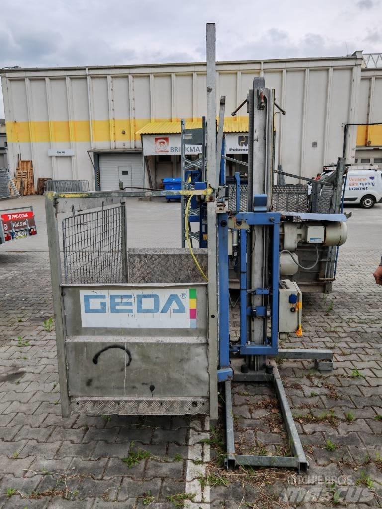 GEDA 300 Z Movimentazione Materiali - Altro