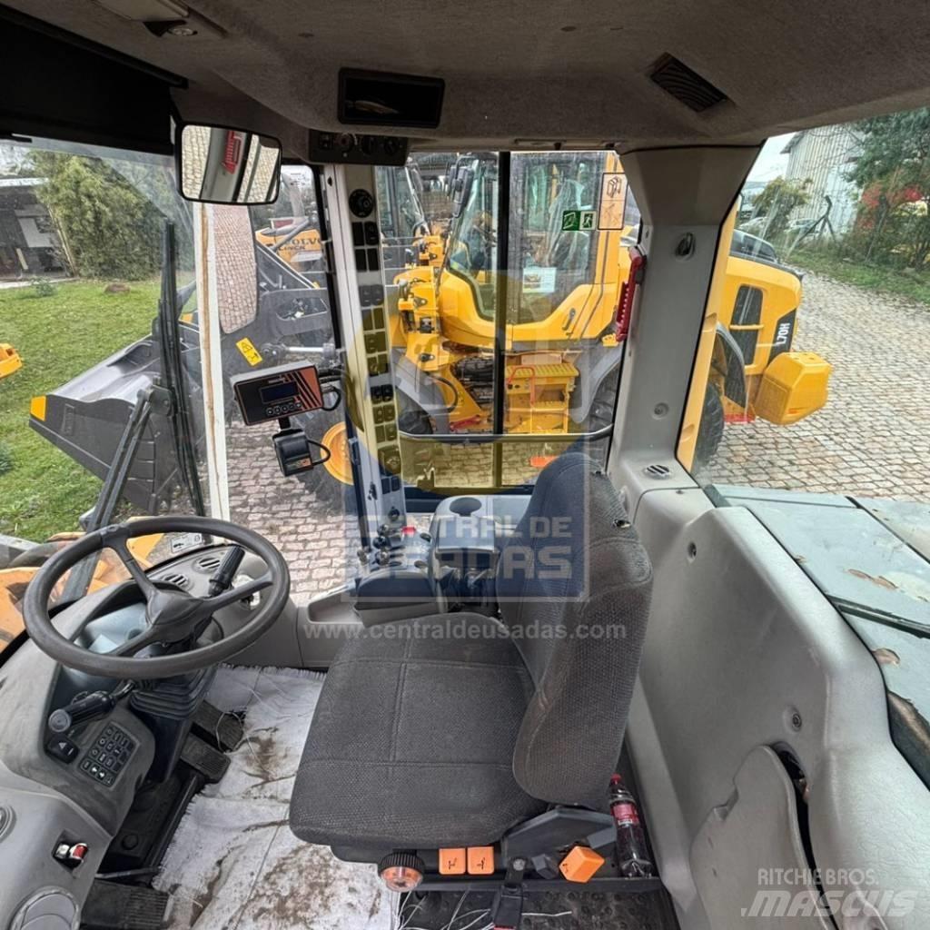 Volvo L 60 F Pale gommate