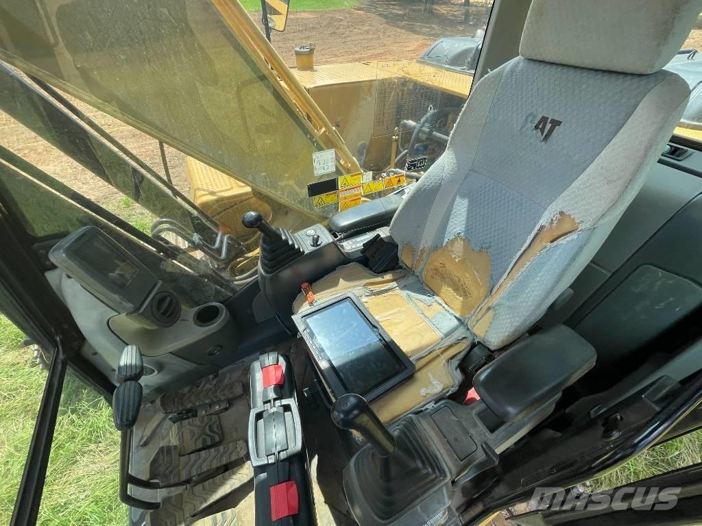 CAT 320 D L Escavatori cingolati