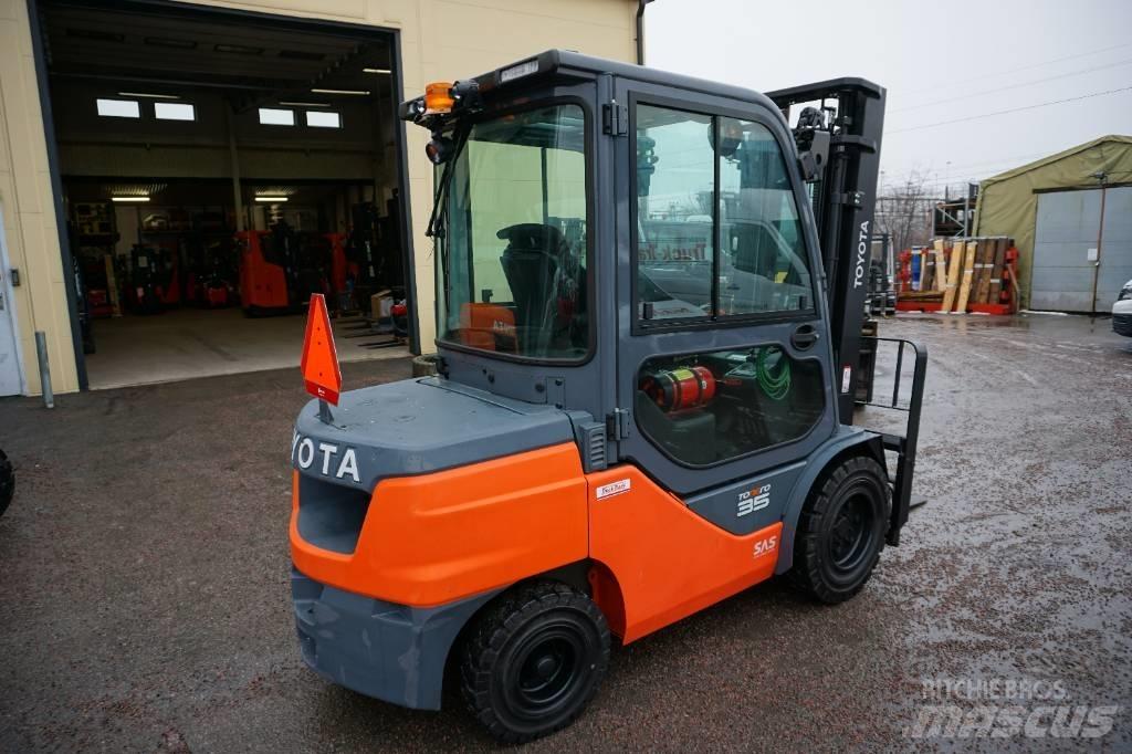 Toyota 52-8FDJF35 Carrelli elevatori diesel
