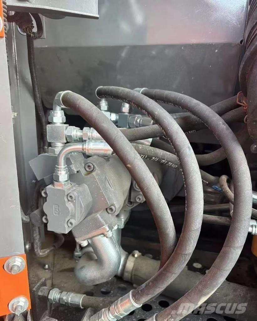 Hitachi 70 Miniescavatori