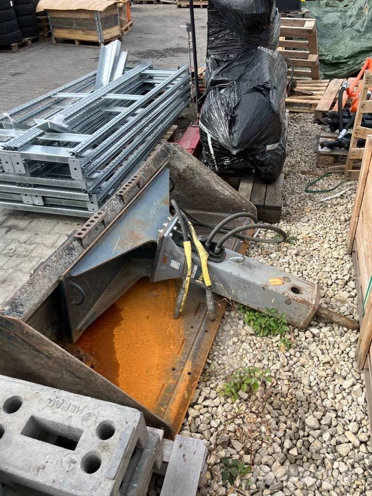 Bobcat S 570 Mini Pale Gommate