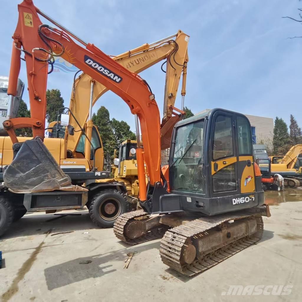 Doosan DH 60-7 Miniescavatori