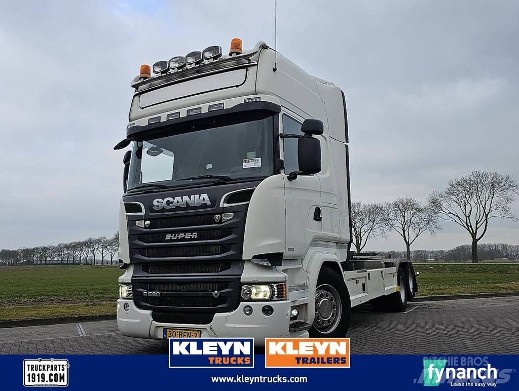 Scania R520 Camion con gancio di sollevamento
