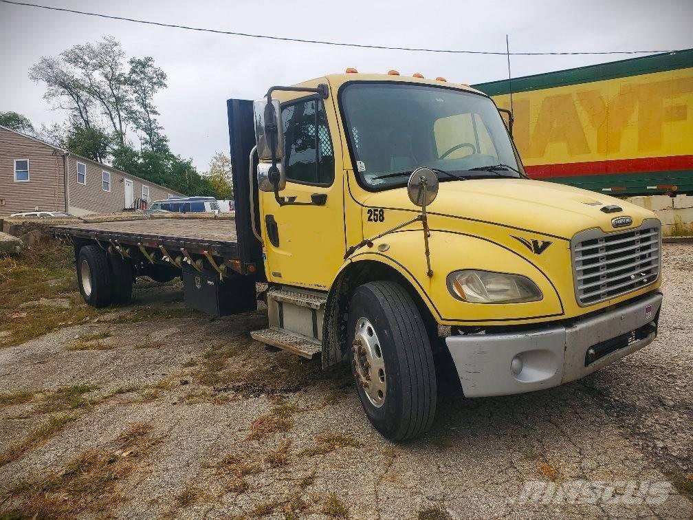 Freightliner M Line Camion con sponde ribaltabili