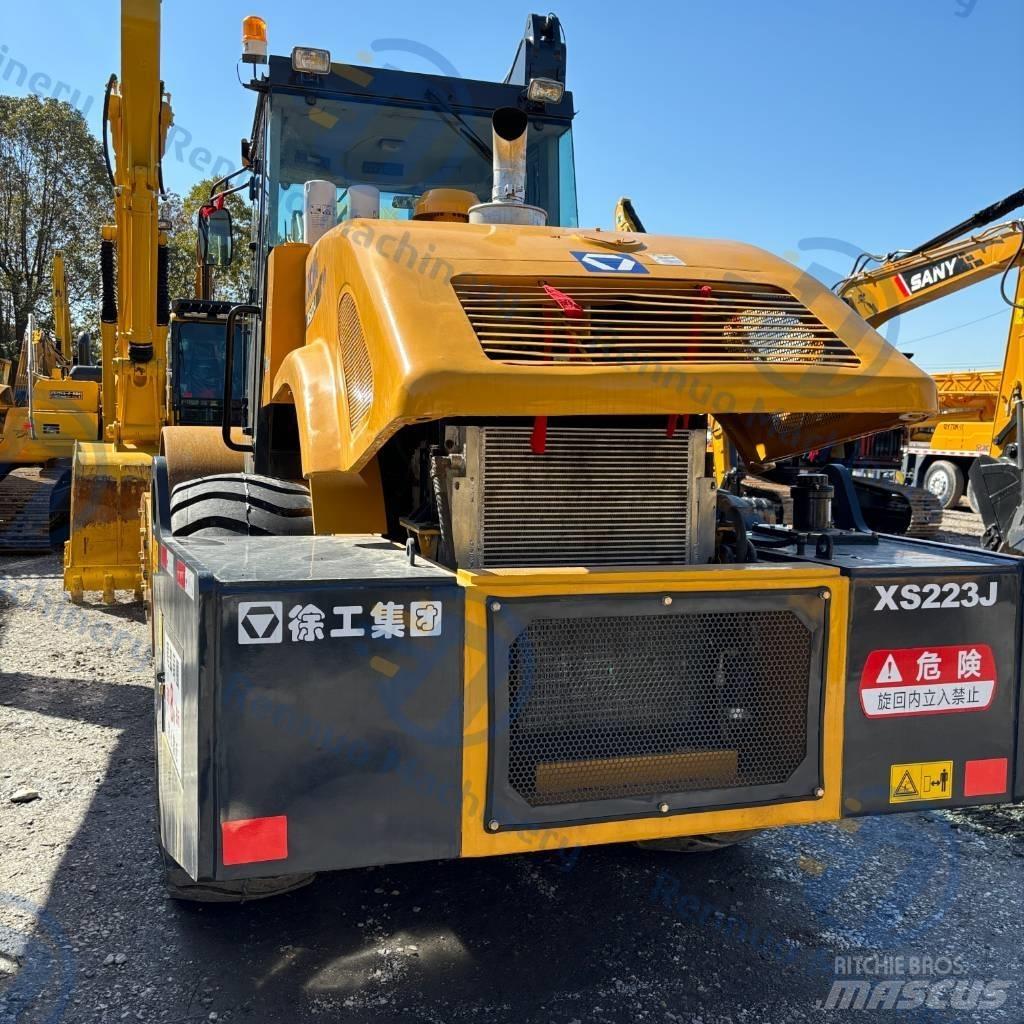 XCMG XS223J Rulli monotamburo