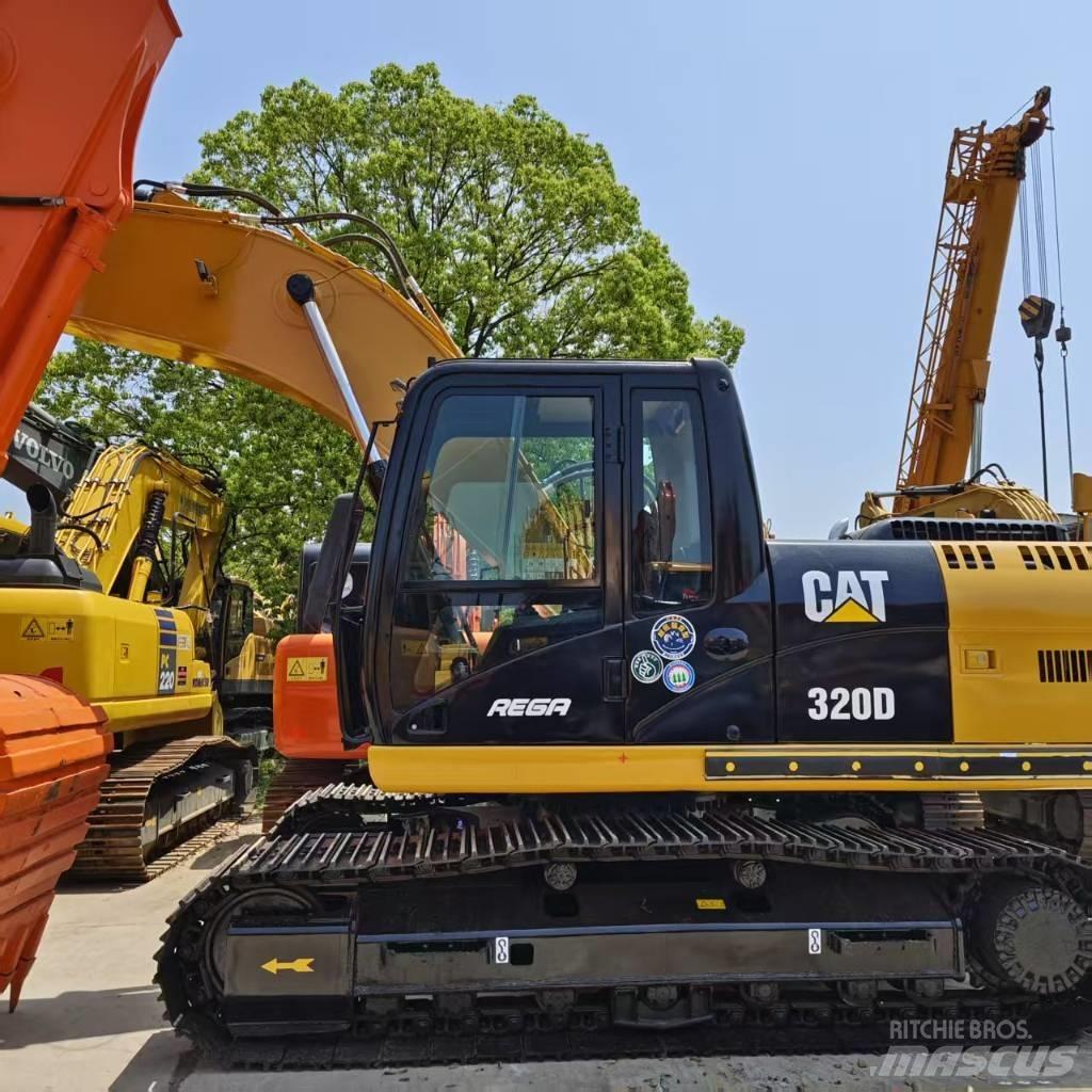 CAT 320 D Escavatori cingolati