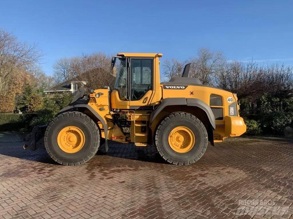 Volvo L120 H Pale gommate