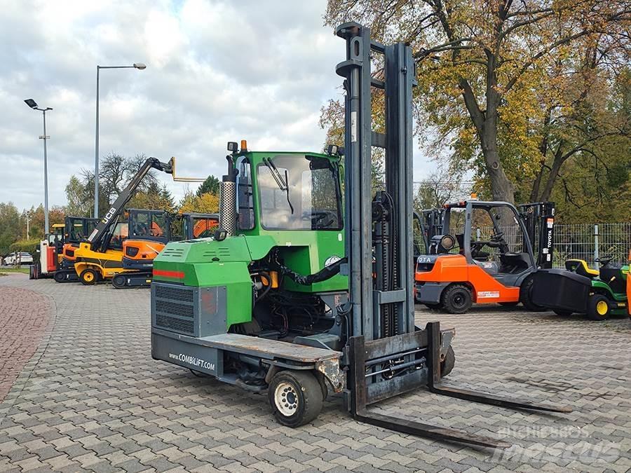 Combilift C4000 Carrello elevatore retrattile a 4 vie