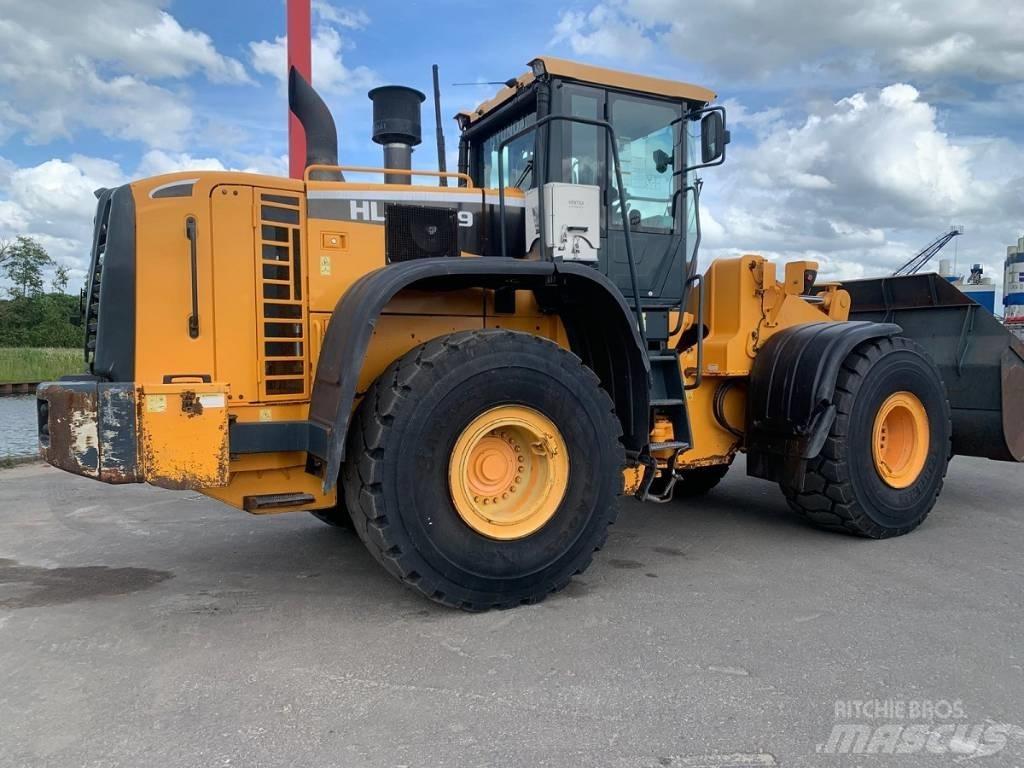 Hyundai HL 770-9 Pale gommate