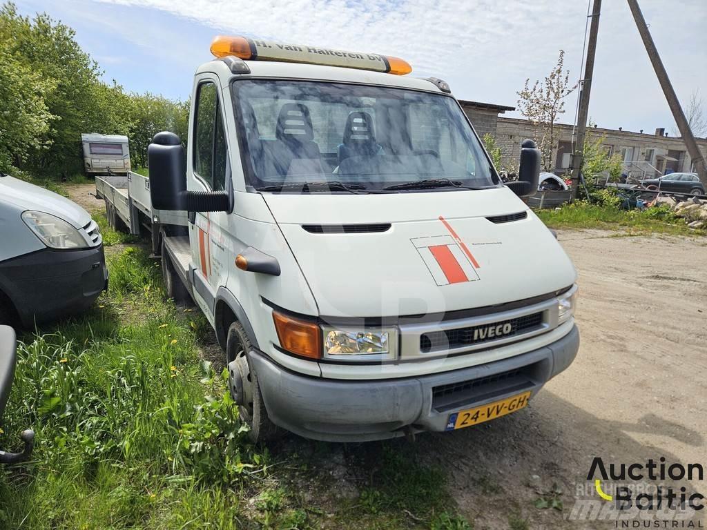 Iveco 40 C Motrici e Trattori Stradali