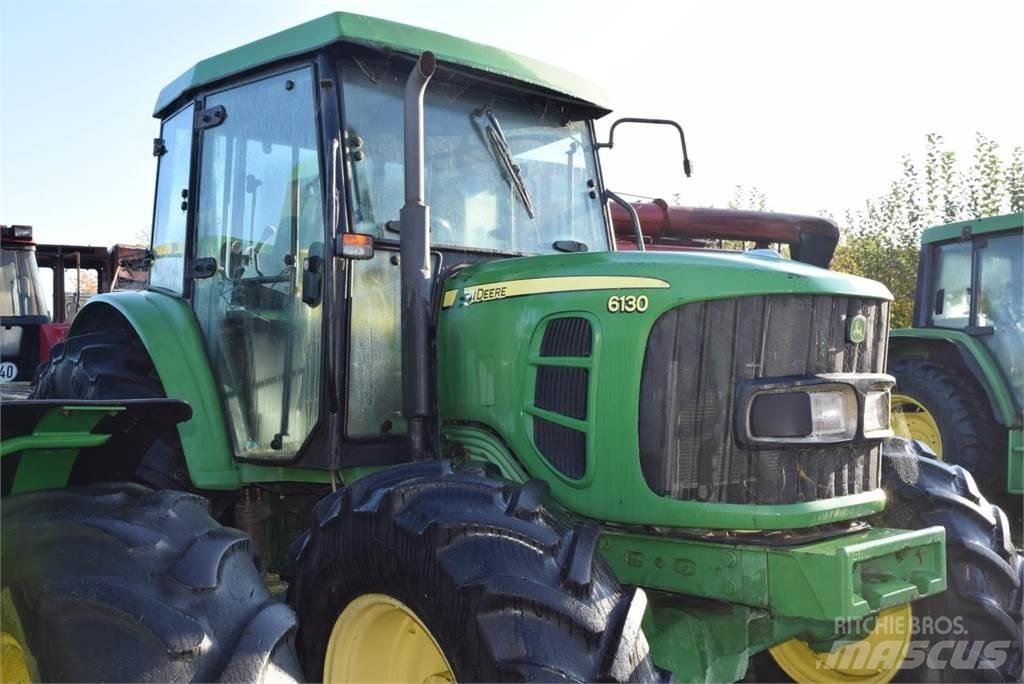 John Deere 6130 Trattori