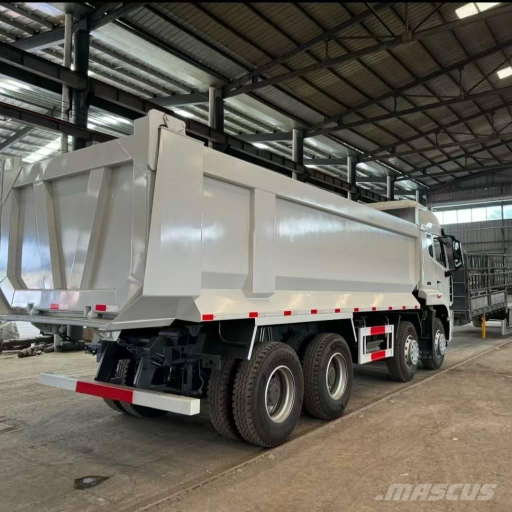 Howo 371 8x4 Camion ribaltabili