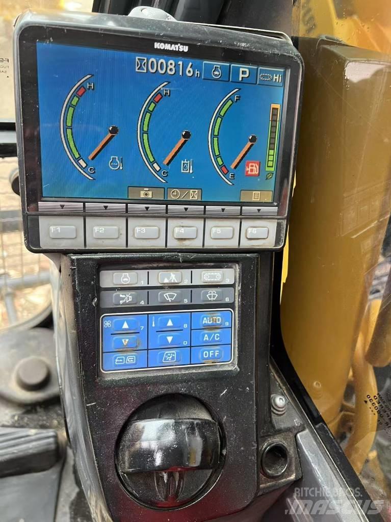 Komatsu PC 210 LC-8 Escavatori cingolati