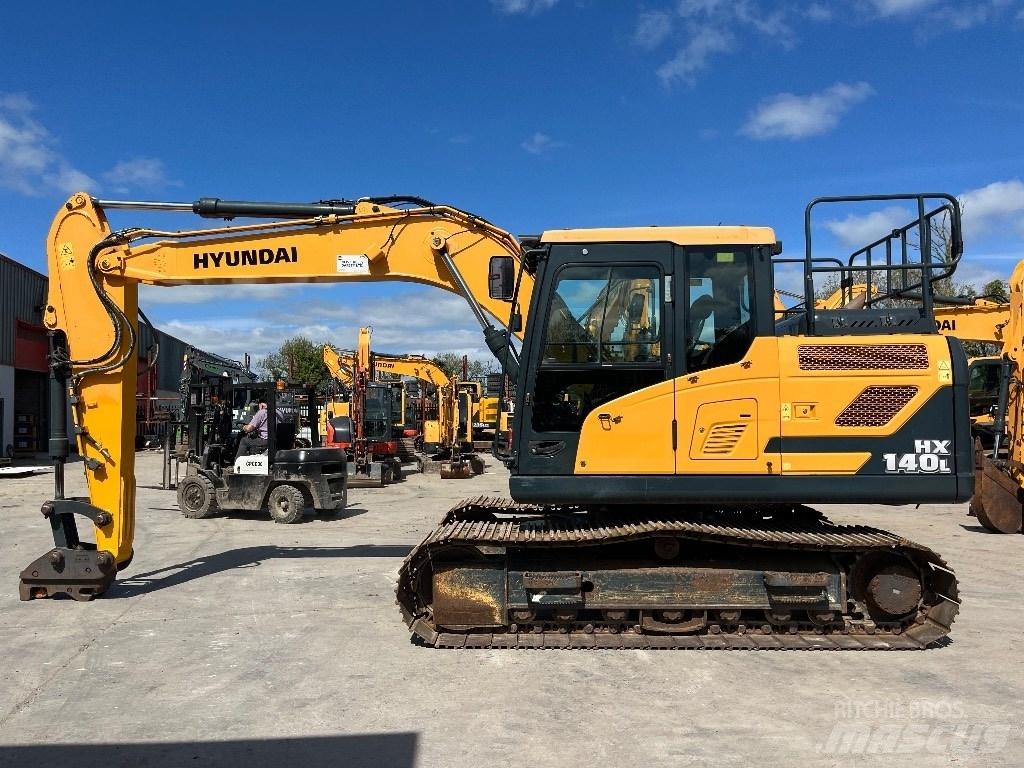 Hyundai HX140L Escavatori cingolati