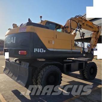 Hyundai Robex 140 W Escavatori gommati