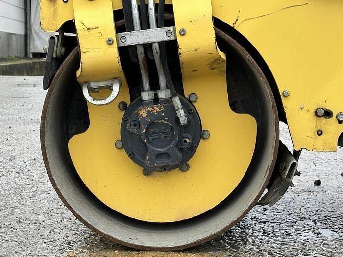 Bomag BW 80 AD-5 Rulli a doppio tamburo
