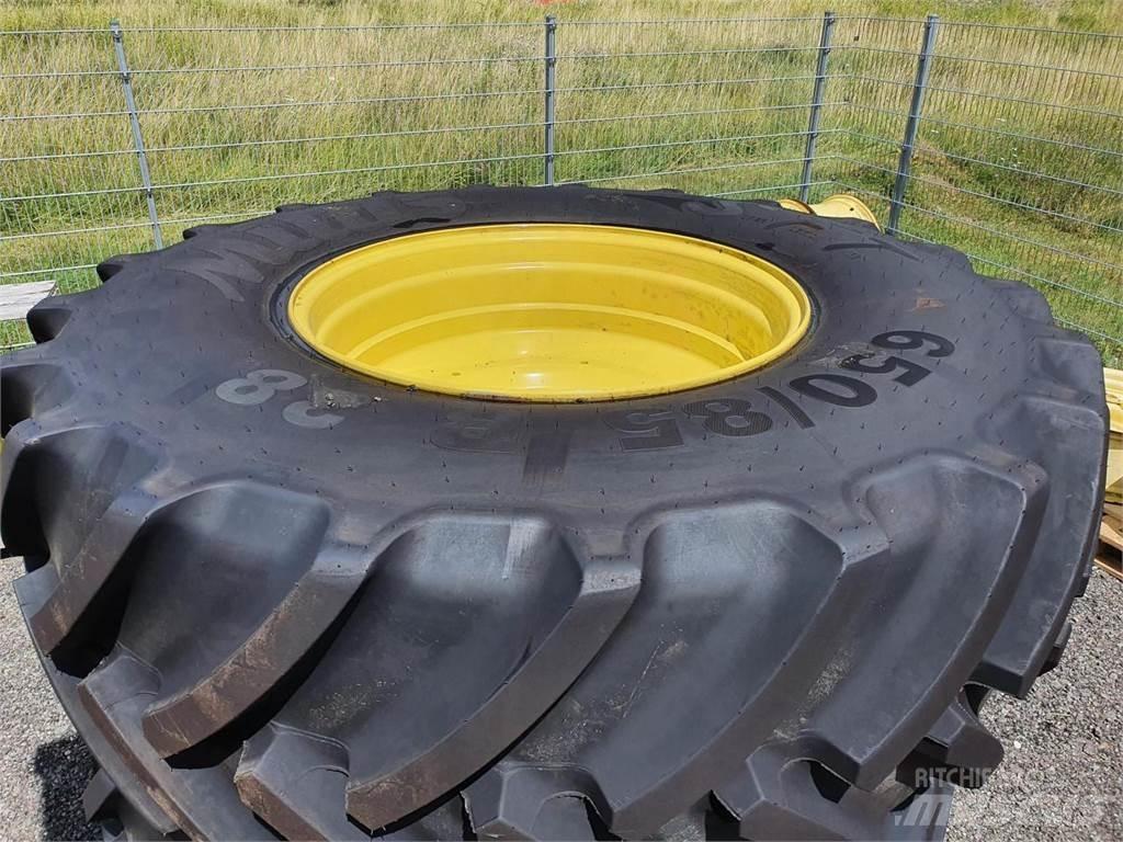 Mitas 650/85R38 x2 Pneumatici, ruote e cerchioni