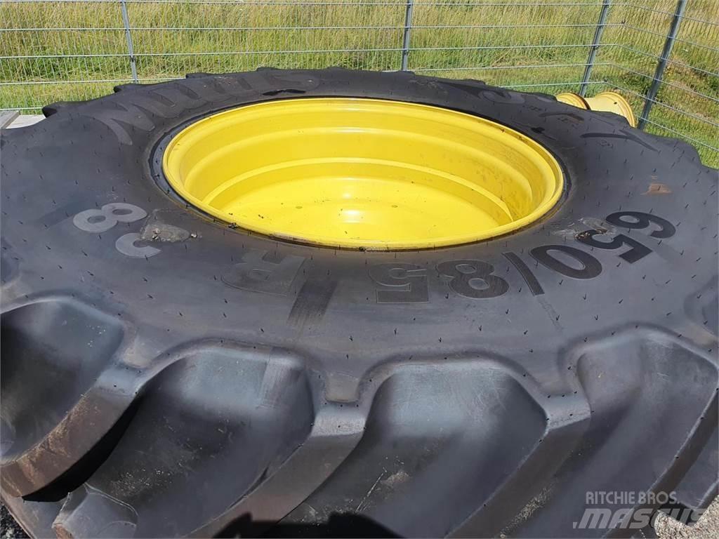 Mitas 650/85R38 x2 Pneumatici, ruote e cerchioni