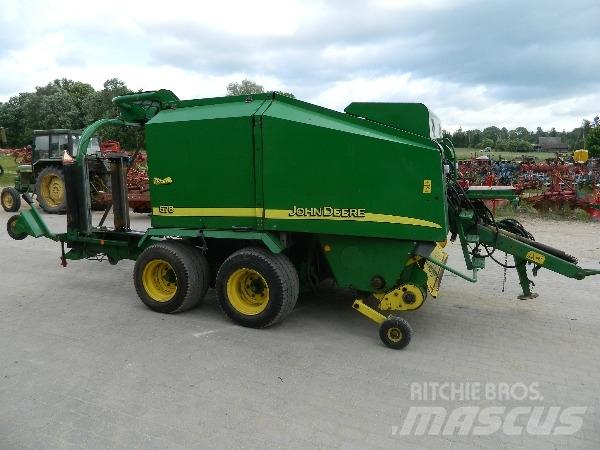 John Deere 678 Rotopresse