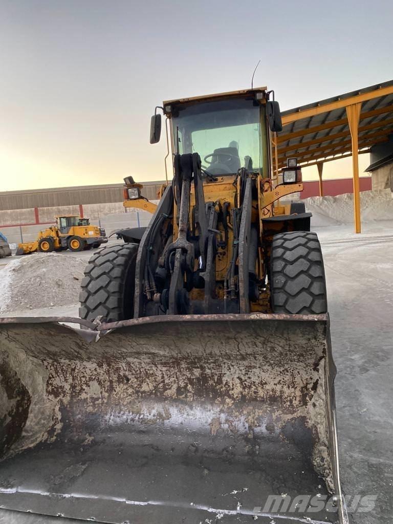 Volvo L 90 E Pale gommate