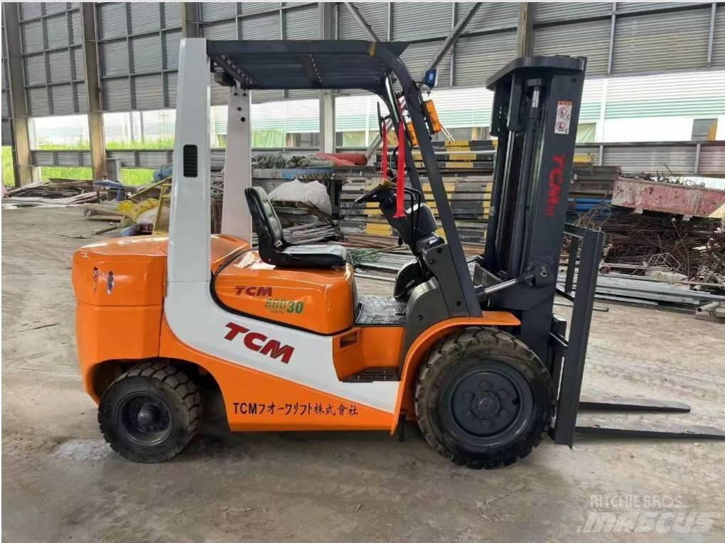 TCM FD 30 Carrelli elevatori diesel