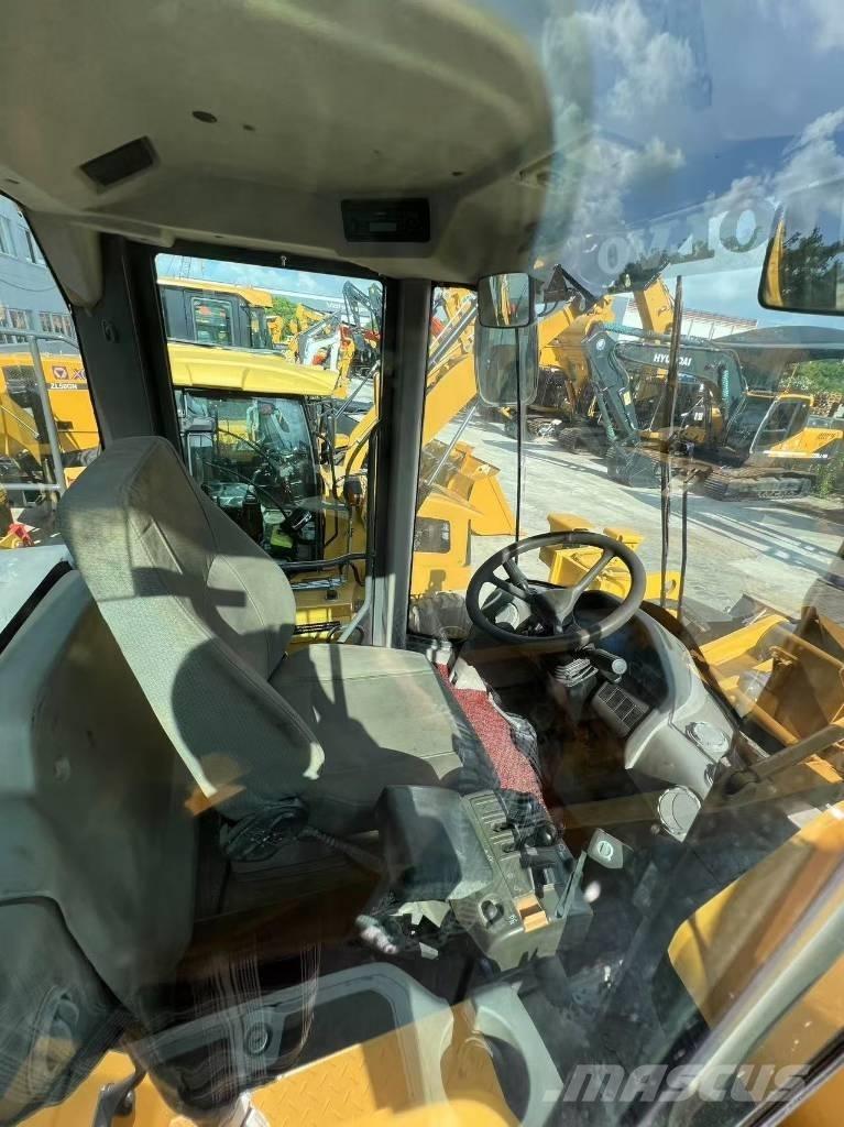 Volvo L 105 Pale gommate
