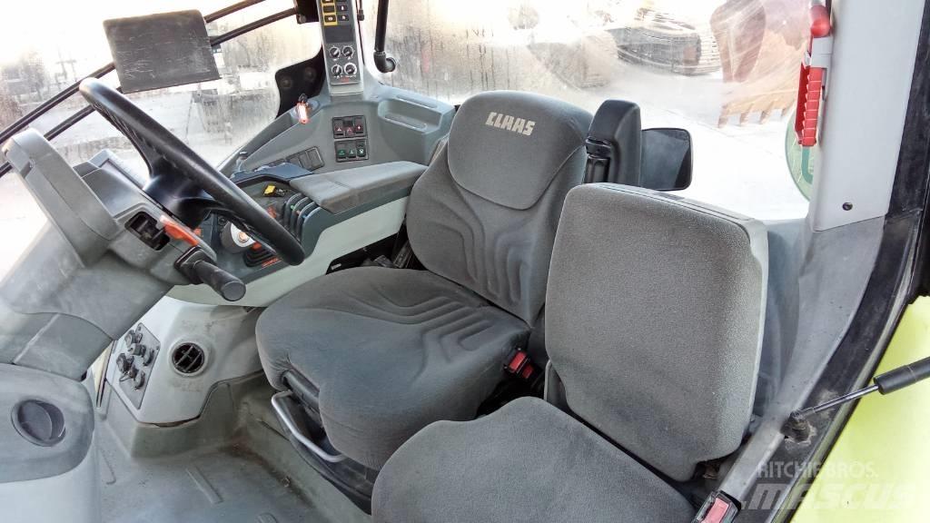 CLAAS Axion 920 Trattori