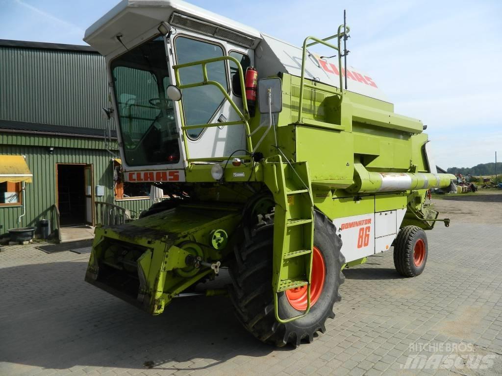 CLAAS Dominator 86 Mietitrebbiatrici