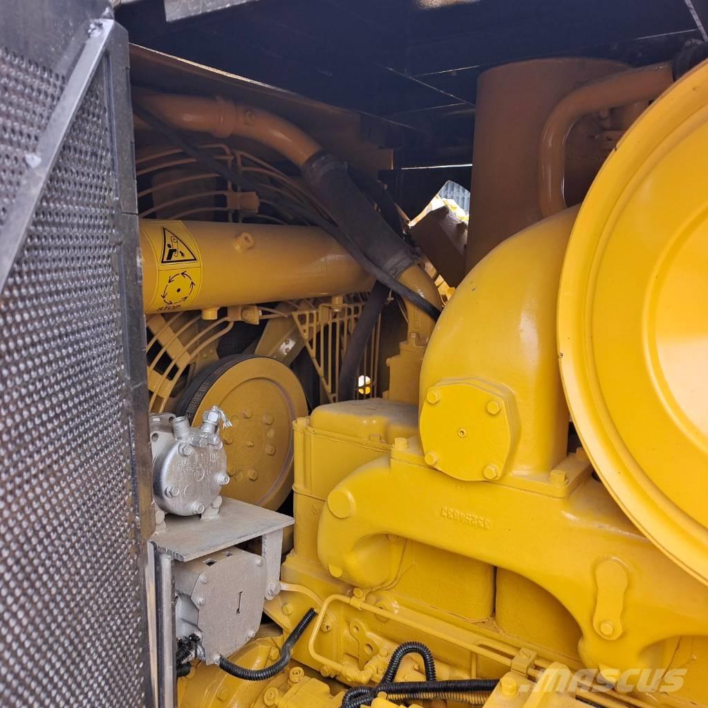 Shantui SD 22 Dozer cingolati