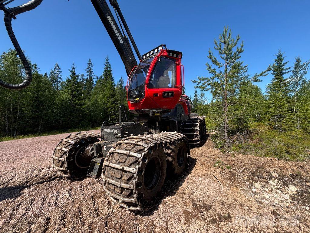 Komatsu 901XC Abbattitrici, Disboscatrici
