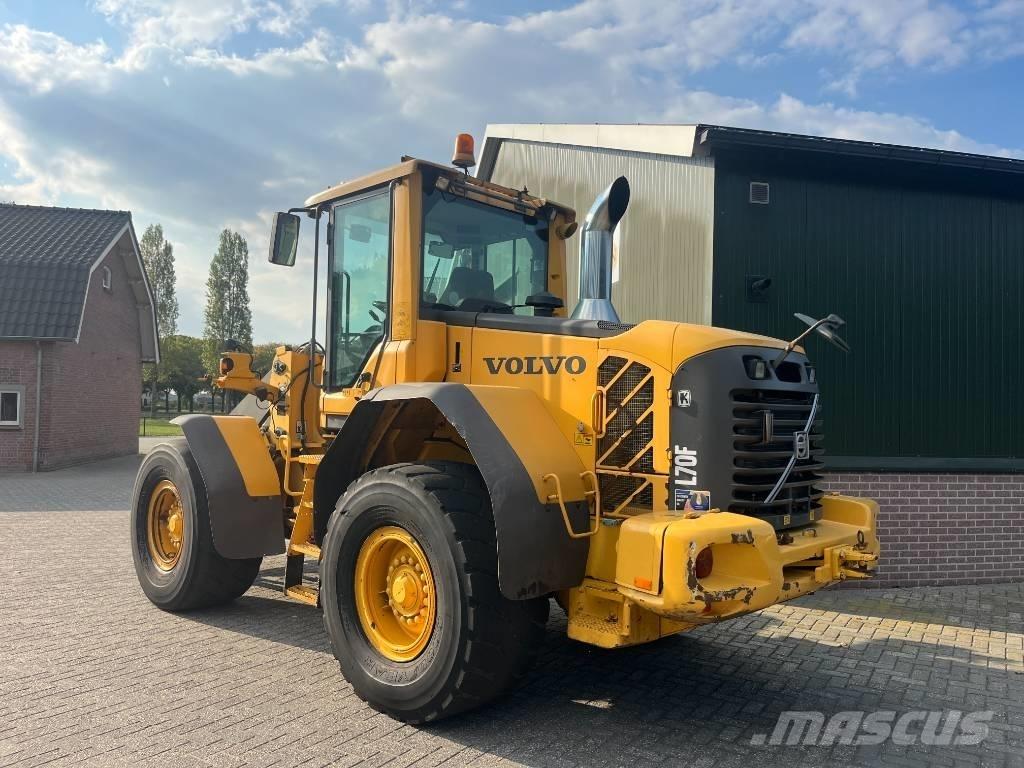 Volvo L 70 F Pale gommate