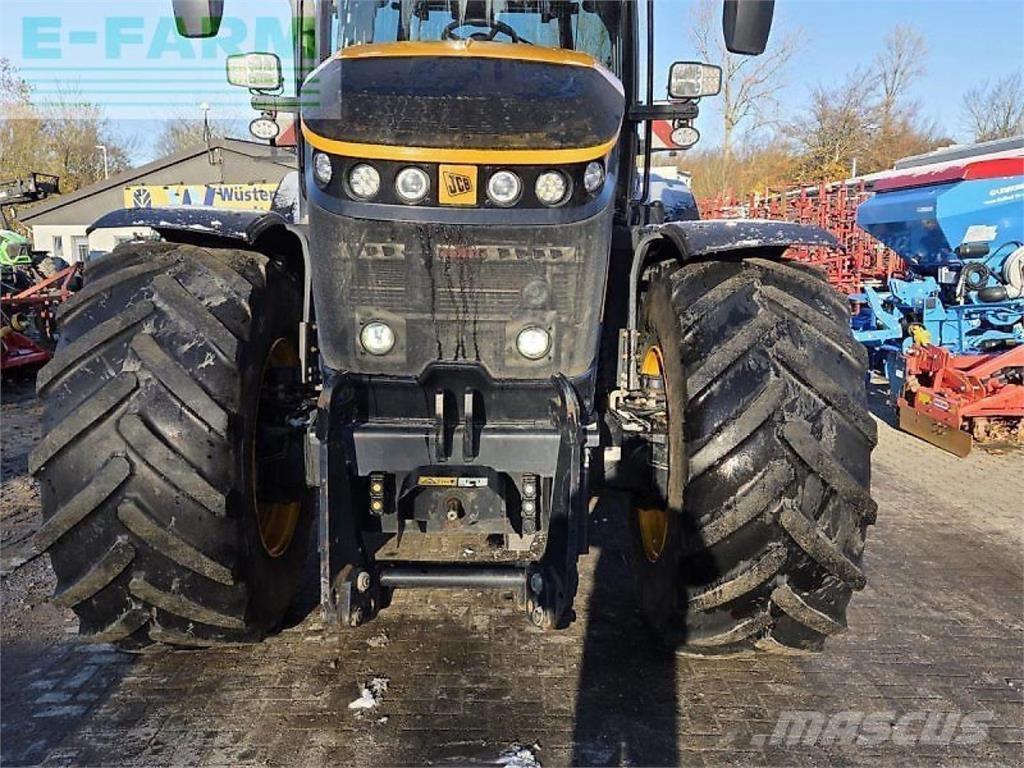 JCB fastrac 8330 Trattori