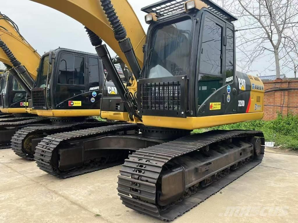 CAT 320 D Escavatori cingolati