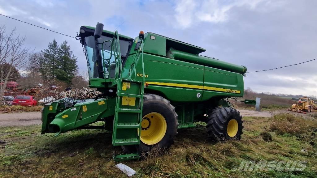 John Deere S 690 Mietitrebbiatrici