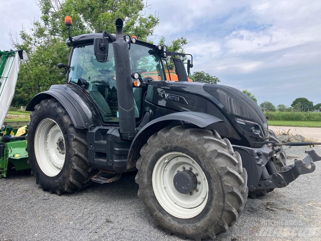 Valtra T 154 V Trattori