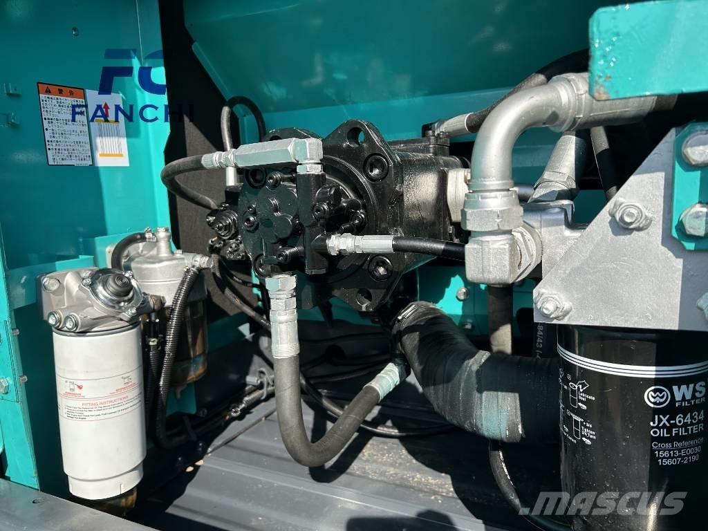 Kobelco SK 200 Escavatori cingolati