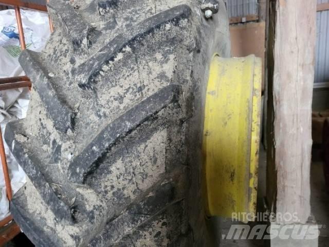 Trelleborg 650/85-38 Pneumatici, ruote e cerchioni