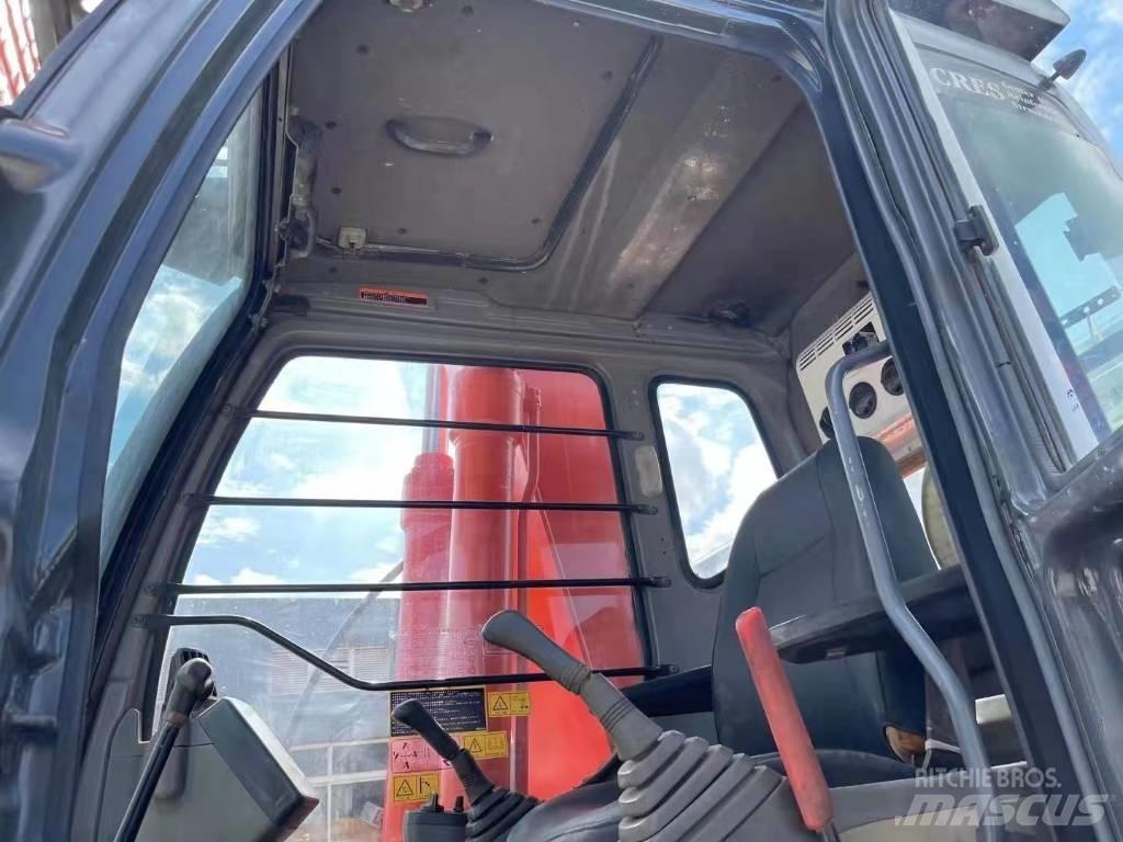 Hitachi ZX 200 C LC Escavatori cingolati
