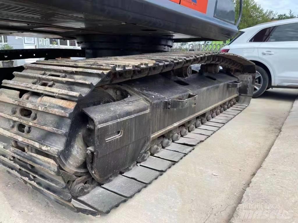 Hitachi ZX 200 C LC Escavatori cingolati