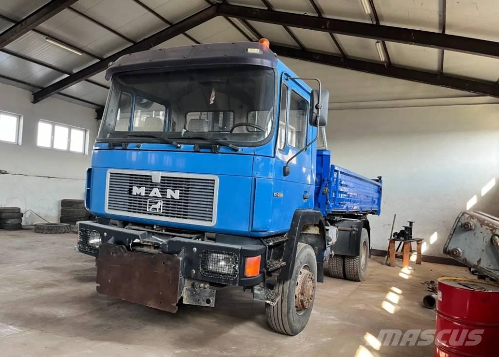 MAN 18-232 Camion ribaltabili